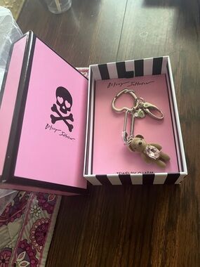 Betsey Johnson Pink Box with Brown Teddy Charm Keychain